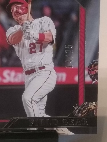Parche de equipo de campo Mike Trout 2022 Panini National Treasures 14/25 - Imagen 2 de 5