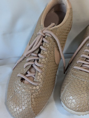 Nike Classic Cortez SE Bio Beige Women's Size 10 - Picture 3 of 11