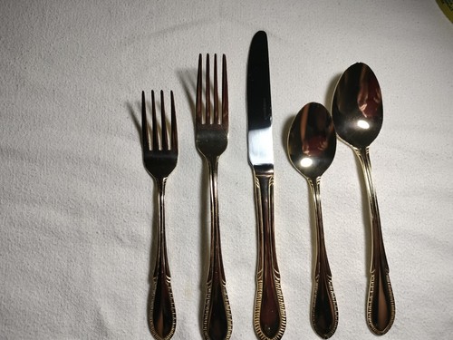 Vintage "BREEZE GOLD" by Farberware Gold Electro-plated 63 Piece Set W/Wppd Case - Picture 3 of 11