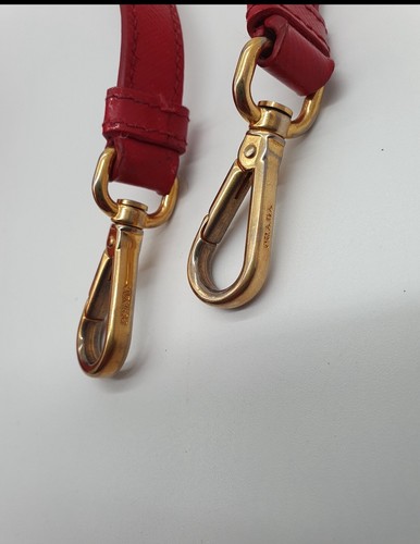 Authentic Prada galleria handbag - Picture 18 of 24