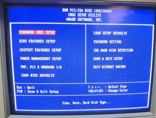ABIT PD5N - 512K 1.31 + Pentium MMX 200 MHz + 32MB Ram + cables + Audio - Picture 8 of 12