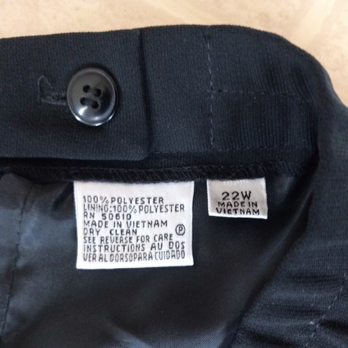 Le Suit black lined back  women's skirt 22W NEW - Picture 3 of 4