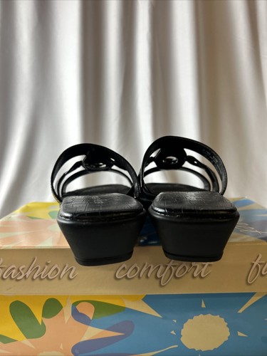 Easy Street Torrid Slides Womens Size 8.5 M Sandals - Picture 3 of 5
