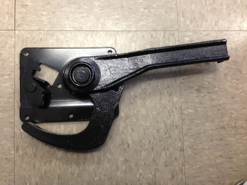 WHITING Style Door Lock 77 & Keeper 7515 Roll Up Trailer Door Assembly - Picture 2 of 3