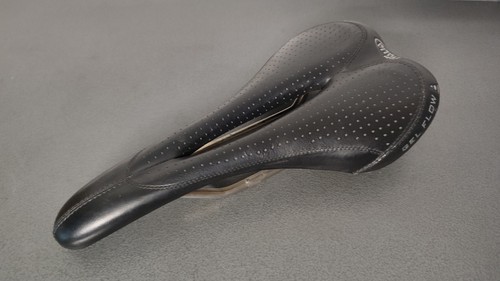 SLR Gel Flow by Selle Italia - Racing Saddle (225g - 132mm) - Sella Strada e MTB - Imagen 5 de 12