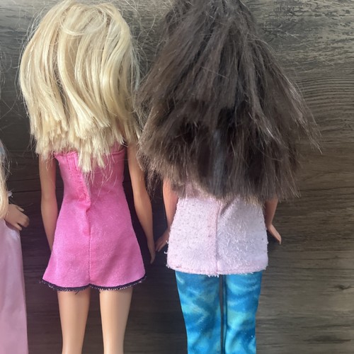 3 Vintage Barbie Doll Lot With Barbie Clothing - Bild 8 von 14
