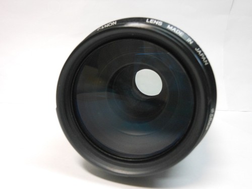 Canon EF75-300mm F4-5.6 IS USM Lens, 75-300mm zoom, optical image stabilization, - Picture 8 of 10