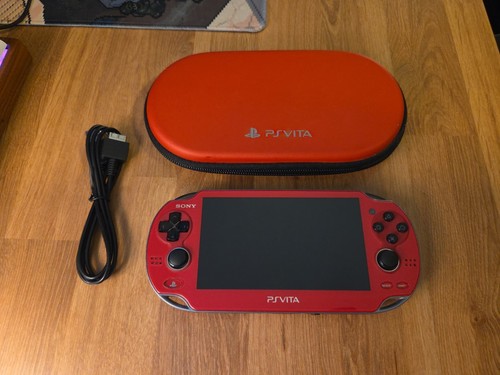 Sony PlayStation PS Vita OLED (PCH-1000) Cosmic Red