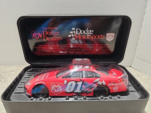 2000 Racing Champions Your Friendly Dodge Dealer '01 Motorsport Intrepid RT 1/24