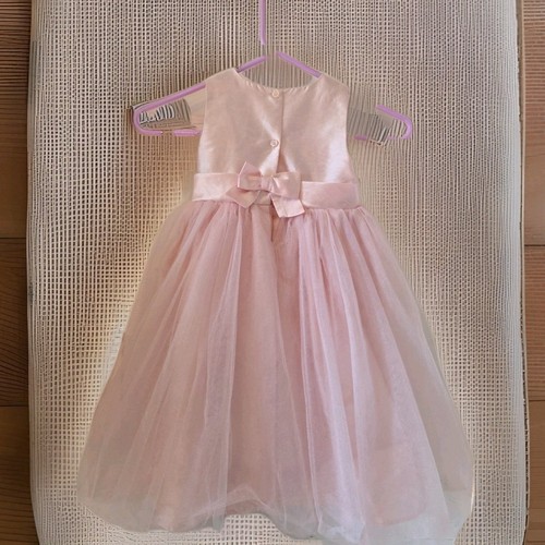 2 GIRL'S SLEEVELES PARTY DRESSES 1 Beige By Nanette 1 Pink By CHEROKEE.... 4T - Picture 7 of 15