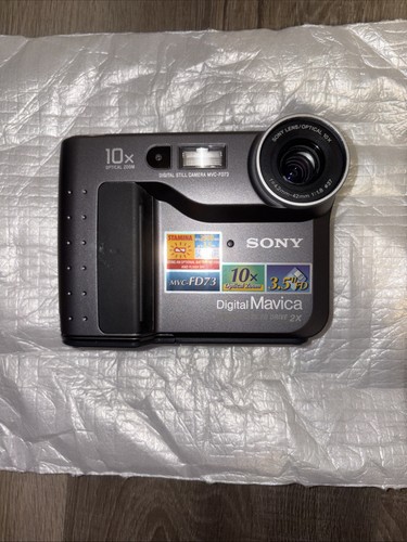 Sony MVC-FD73 Mavica Floppy Disk Digital Camera 10x Optical Zoom - Picture 13 of 19