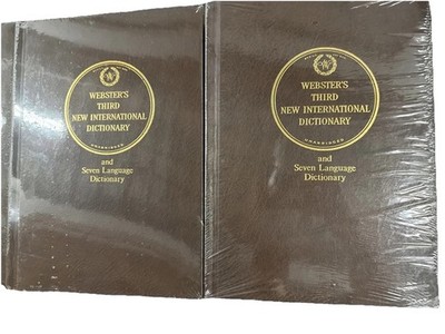 WEBSTER'S Third New International and Seven Language Dictionary 3
