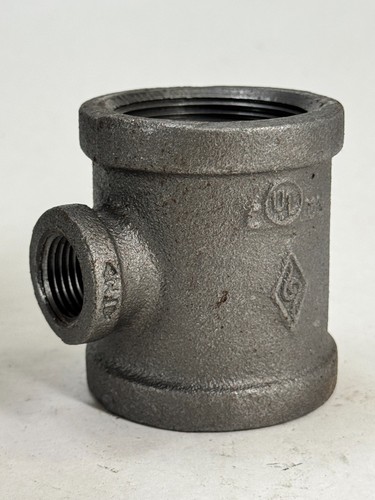 Reducing Tee 1-1/2" x 1/2" 150 lb Threaded Black Malleable Iron BMI Pipe Fitting - Picture 1 of 9