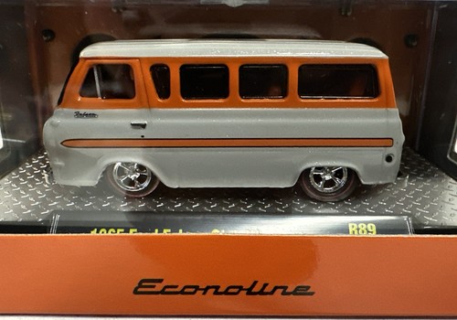 M2 Machines Detroit Muscle Series 89 : 1965 Ford Falcon Club Wagon R89 - Picture 2 of 6