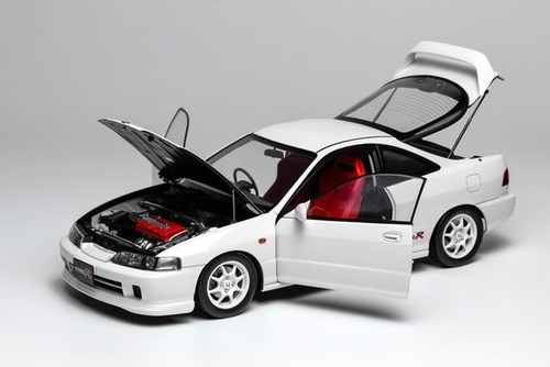 MOTORHELIX M85201 1/18 HONDA Integra Type R DC2 Early Version Championship White - Picture 6 of 10
