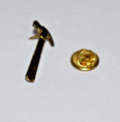 Metal Hammer Pin Tie Tack