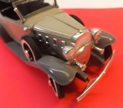JLE Scale Model 1932 Chevrolet Roadster Classic Car Die Cast Kit #4003 Box&More - Bild 14 von 20