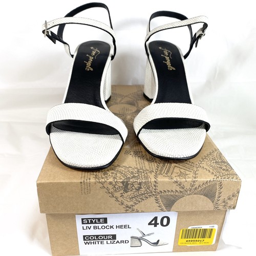 Free People Shoes Women’s 40 US 8.5 White Sandals Block Heel Lizard Print New - Picture 9 of 10