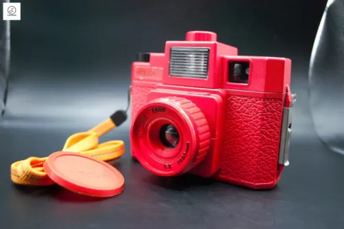 Holga 120 CFN Medium Format Film Camera 60mm F8 Lens Lomography