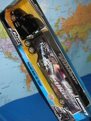 ミニカー FAST&FURIOUS Peterbilt Model 387 Hauler Fast & Furious Peterbilt Model 387 Hauler and Car Carrier