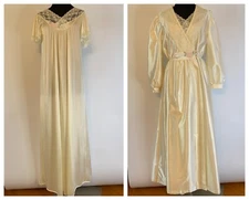 Vintage VAL MODE Ivory PEIGNOIR Set LONG ROBE & GOWN Medium SATIN Nylon Applique