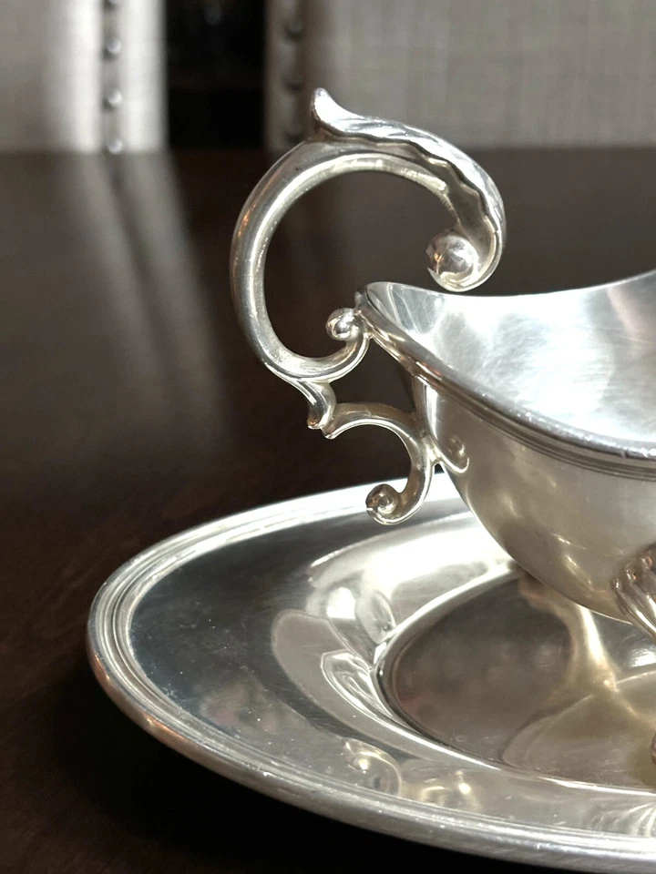 Plato de salsa/gravy Sheffield con plato inferior EPC/plato plateado sobre cobre Foto 3 de 4