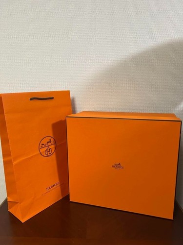 Hermes Garden Party orange empty gift box 34×38×15cm from JAPAN Used item - Picture 2 of 11