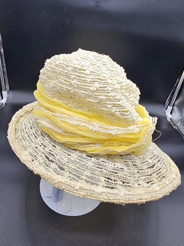 Schiaparelli Paris Cream Yellow Silk Pillbox Hat Vintage - Picture 5 of 10