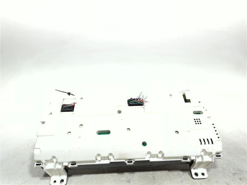 2014 Toyota Camry Speedometer Gauge OEM Black 257-65576 228K Miles - Image 2 of 4