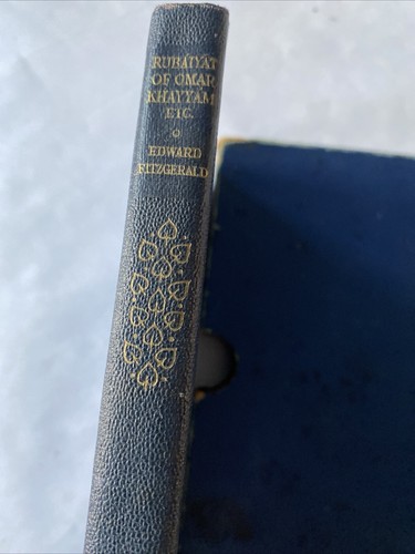 Rubaiyat of Omar Khayyam Rendered into English verse Edward Fitzgerald Slipcover - Picture 2 of 12