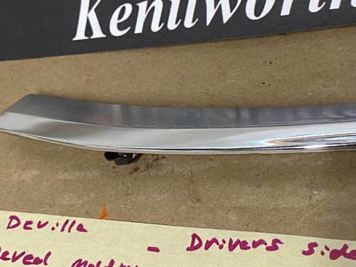 OEM 76 Cadillac Coupe Deville LEFT DRIVER SIDE UPPER DOOR REVEAL MOLDING TRIM - Picture 4 of 22