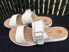 CLARKS Cloudsteppers Sandals Women's Size 10 WHITE Soft Cushion Slip-On 61091118