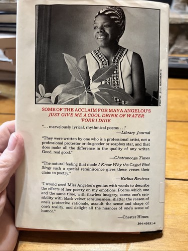 Oh Pray My Wings Are Gonna Fit Me Well by Maya Angelou 1975 HC DJ EX-LIB - Picture 11 of 11