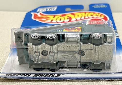 Vintage Hot Wheels RAMP TRUCK Vintage Sealed 24 Hr Towing New 2pc Lot 1991 1997 - Picture 6 of 14
