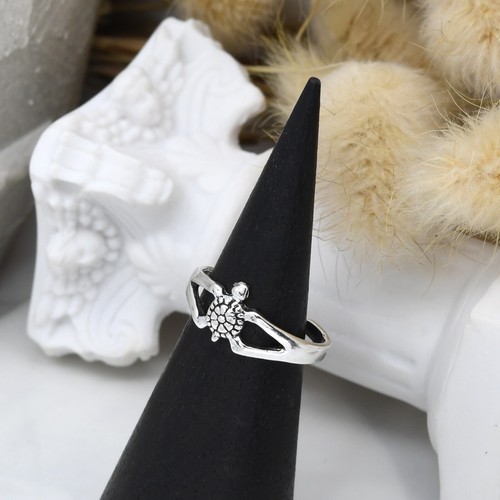 Charming Baby Marine Turtle Sterling Silver Toe or Pinky Ring - Picture 3 of 6