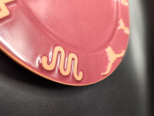 Frankoma Ceramic Western-Themed Red Salad Plate Cowboy Brands Longhorn Design - Picture 9 of 9