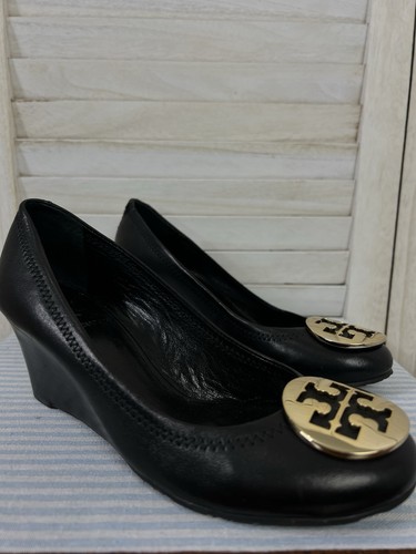 TORY BURCH Womens Black Leather Sally Logo Medallion Slip-On Wedge Heel Size 6 M - Picture 1 of 12