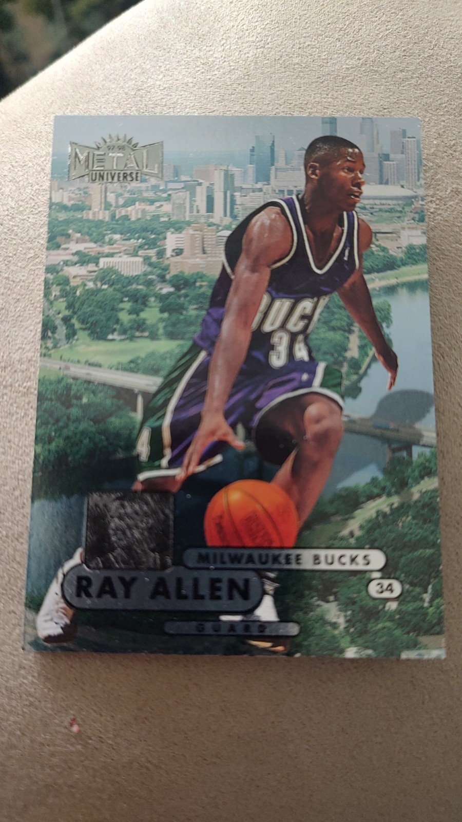 1997-98 Metal Universe Championship #22 Ray Allen Bucks