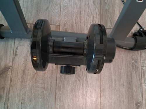 Rollentrainer Fahrrad - Bild 7 von 9
