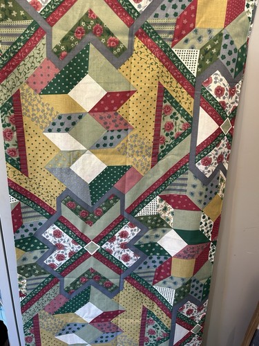 Vintage 90er Blumen Cheater Quilt Stoffrücken 3 Yards Baumwolle Quilt 88" breit F58