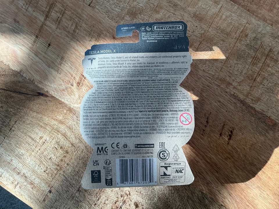 Matchbox Moving Parts Tesla Model X Black - Image 2 of 4