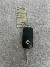 2013 Volkswagen Passat Key Fob FOR PARTS ONLY