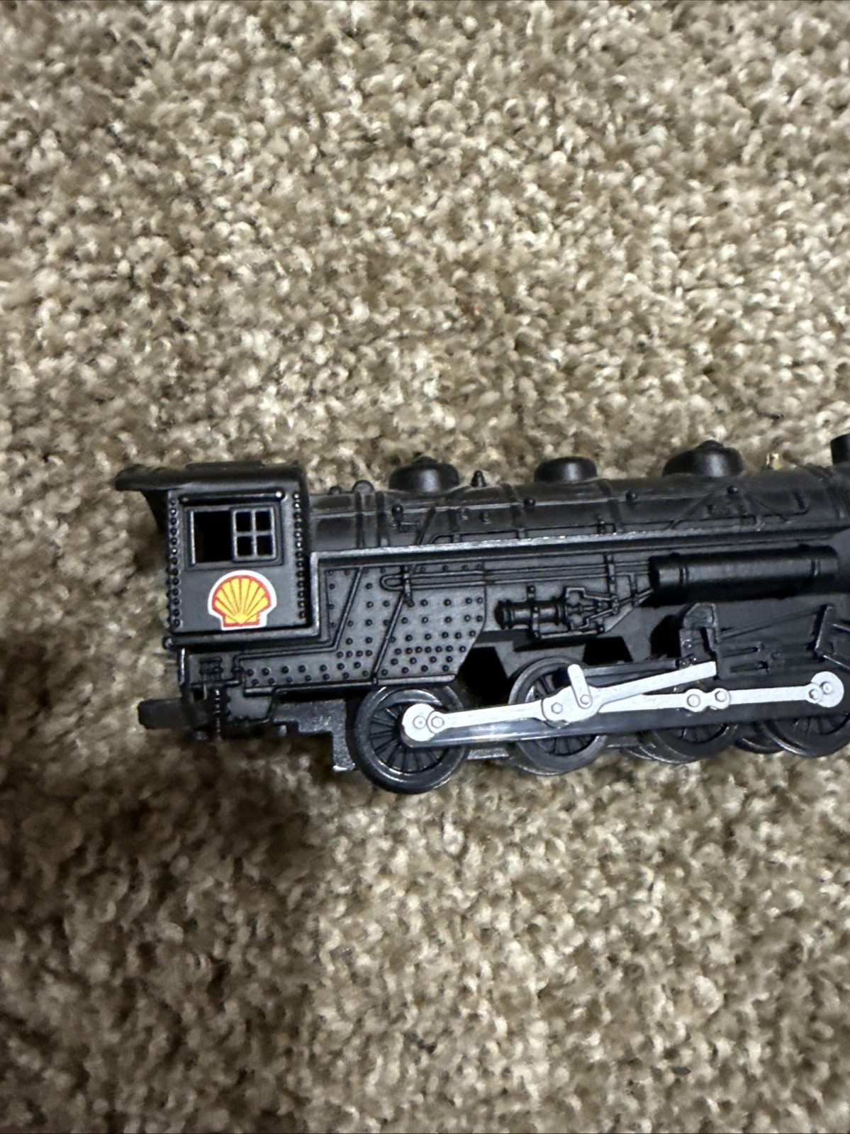 Picture 4 of 6