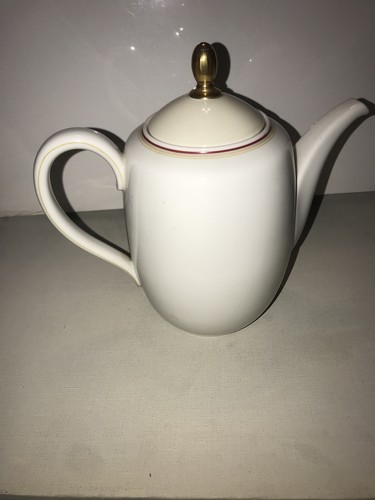 Hutschenreuther Bavaria Germany Fuvel Tea Pot 739547 - Picture 4 of 8