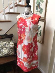 vince camuto floral sheath dress