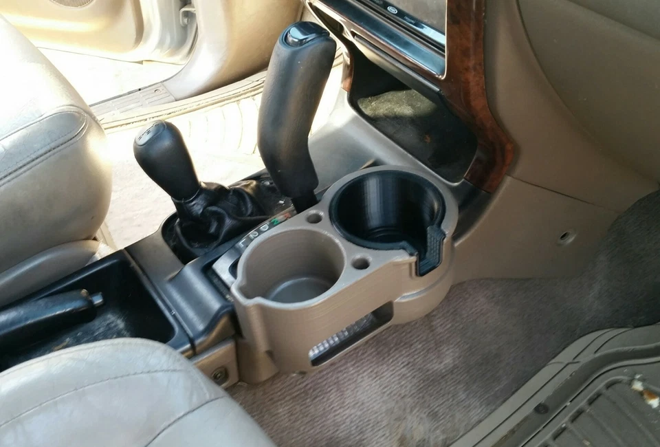 Portavasos doble Toyota 4Runner 1996-2002 (3ª generación) Foto 2 de 4