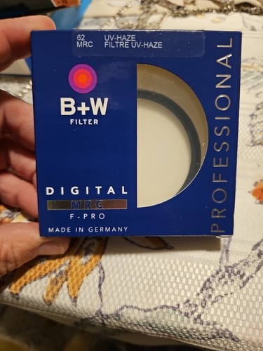 Schneider UV 010 2C (66070231) 62mm Filter - Picture 1 of 3