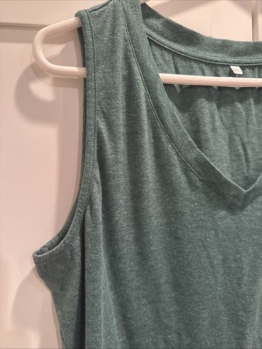 Stitch Fix - Green - Women’s Tank Top - 2XL - Excellent Condition - Picture 4 of 8