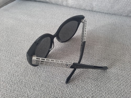 LINDA FARROW Cat Eye Sunglasses Mod LFL/388/5 Black Silver Mirror Lenses 59 - Picture 3 of 5