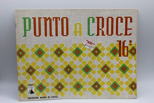 Lot of 8 Vtg Cross Stitch Booklets/Books Romania, Germany, Italian, Sweden VGC - Picture 16 of 24